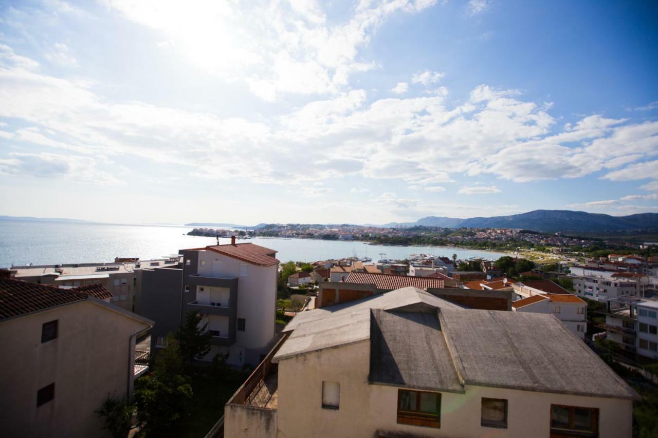 Luxury Apartments Mia Подстрана Экстерьер фото