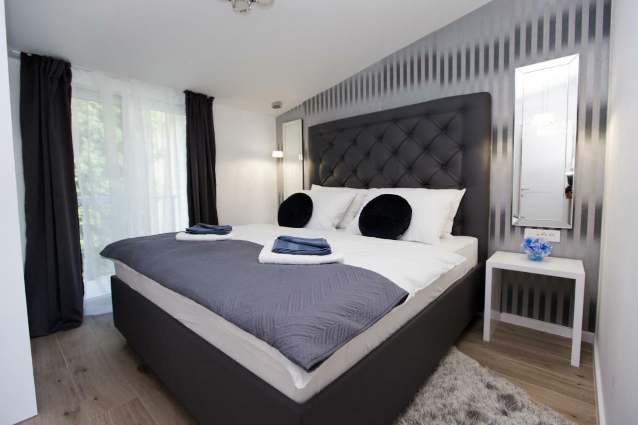 Luxury Apartments Mia Подстрана Экстерьер фото